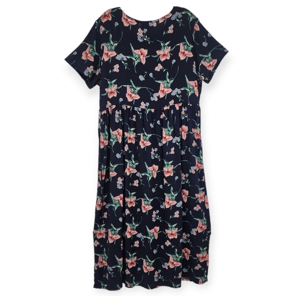 Feminine Floral Maxi Dress Short Sleeve Vintage by Erika - Picture 8 of 9